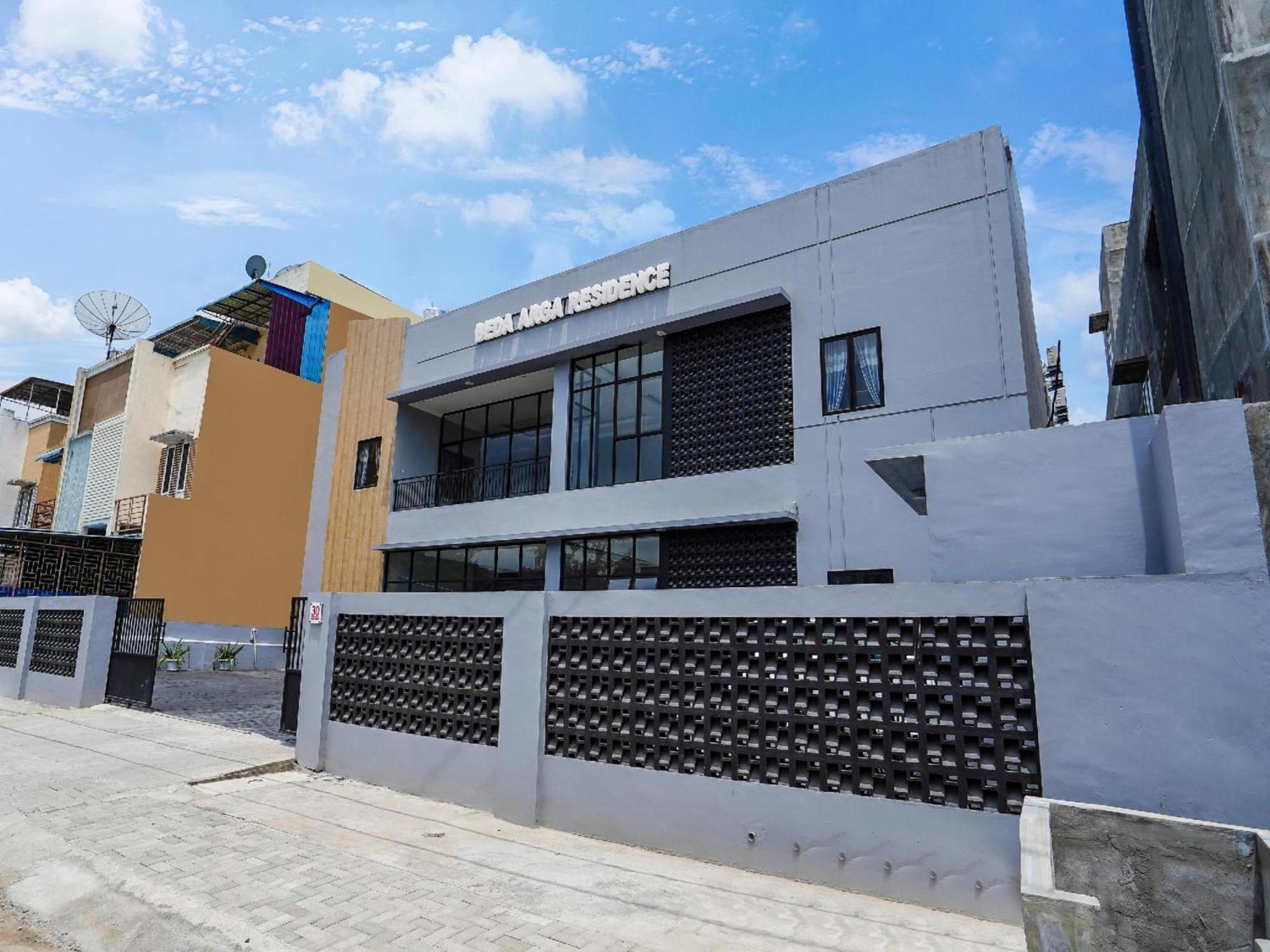 Hotel O Beda Arga Near Rs Royal Prima Ayahanda Medan Exterior photo